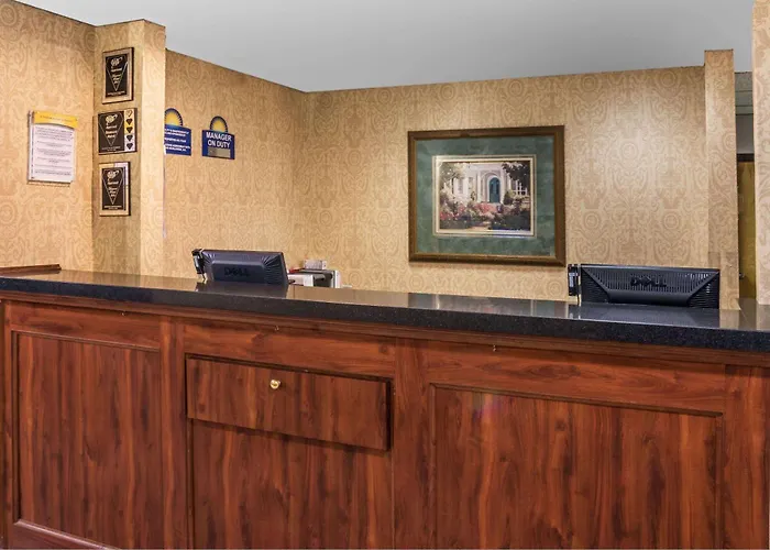 Days By Wyndham Hood Hotel Killeen