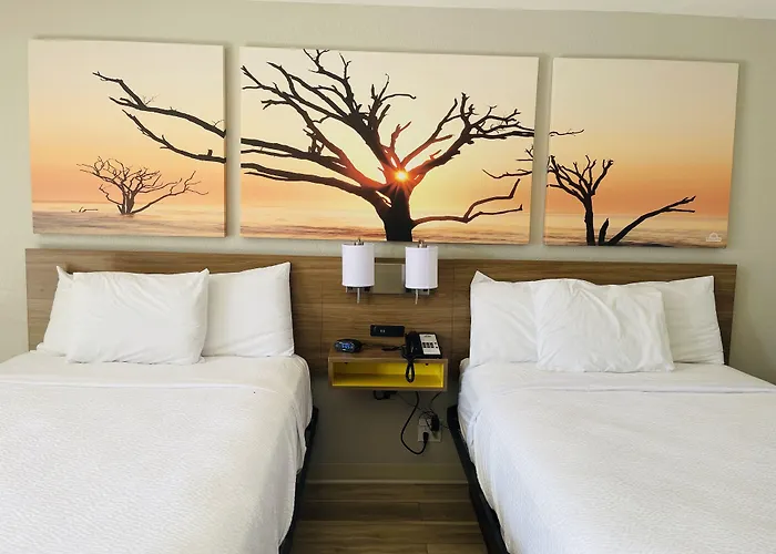 Days By Wyndham Hood Hotel 2*